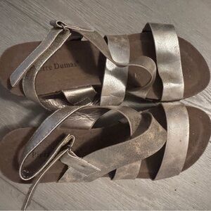 Pierre Dumas Women's Metallic Sandals